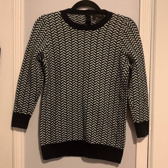 J. Crew Sweaters - J.Crew Cashmere Sweater - size M